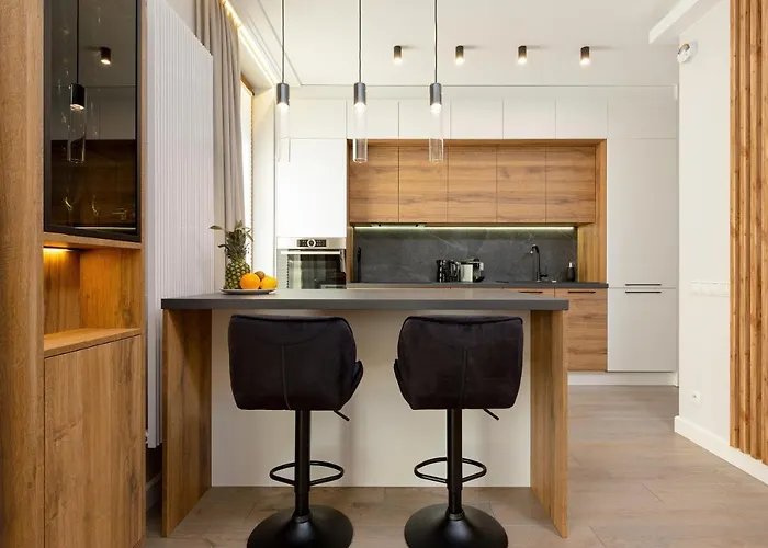 Forest Club Kabaty By Renters Prestige 아파트 *