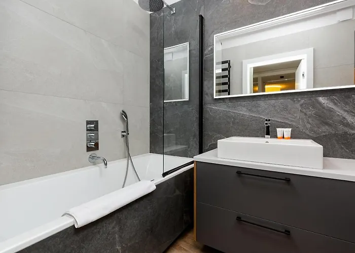 Forest Club Kabaty By Renters Prestige 아파트