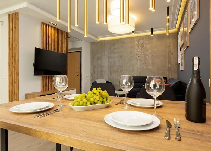 아파트 Forest Club Kabaty By Renters Prestige 바르샤바