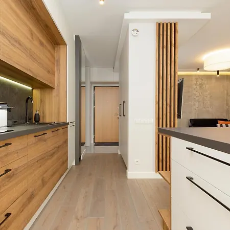 Forest Club Kabaty By Renters Prestige * Warsaw