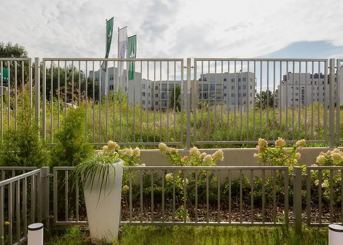 Forest Club Kabaty By Renters Prestige 아파트 *