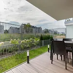 Forest Club Kabaty By Renters Prestige * Varşova